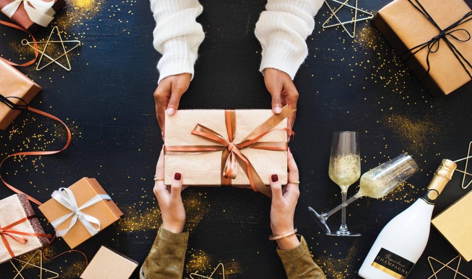 The Perfect Holiday Gift Idea – Restaurant Gift Cards